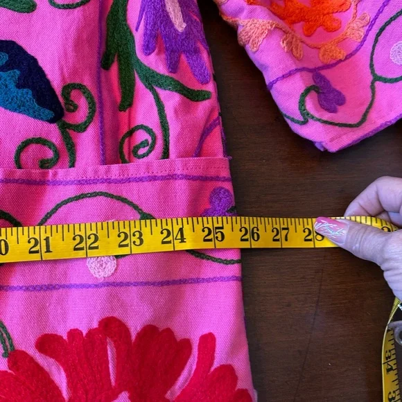 Handmade embroidered The Suzanna size LGE-XXL Kimono/Robe‎ with belt - Picture 14 of 15